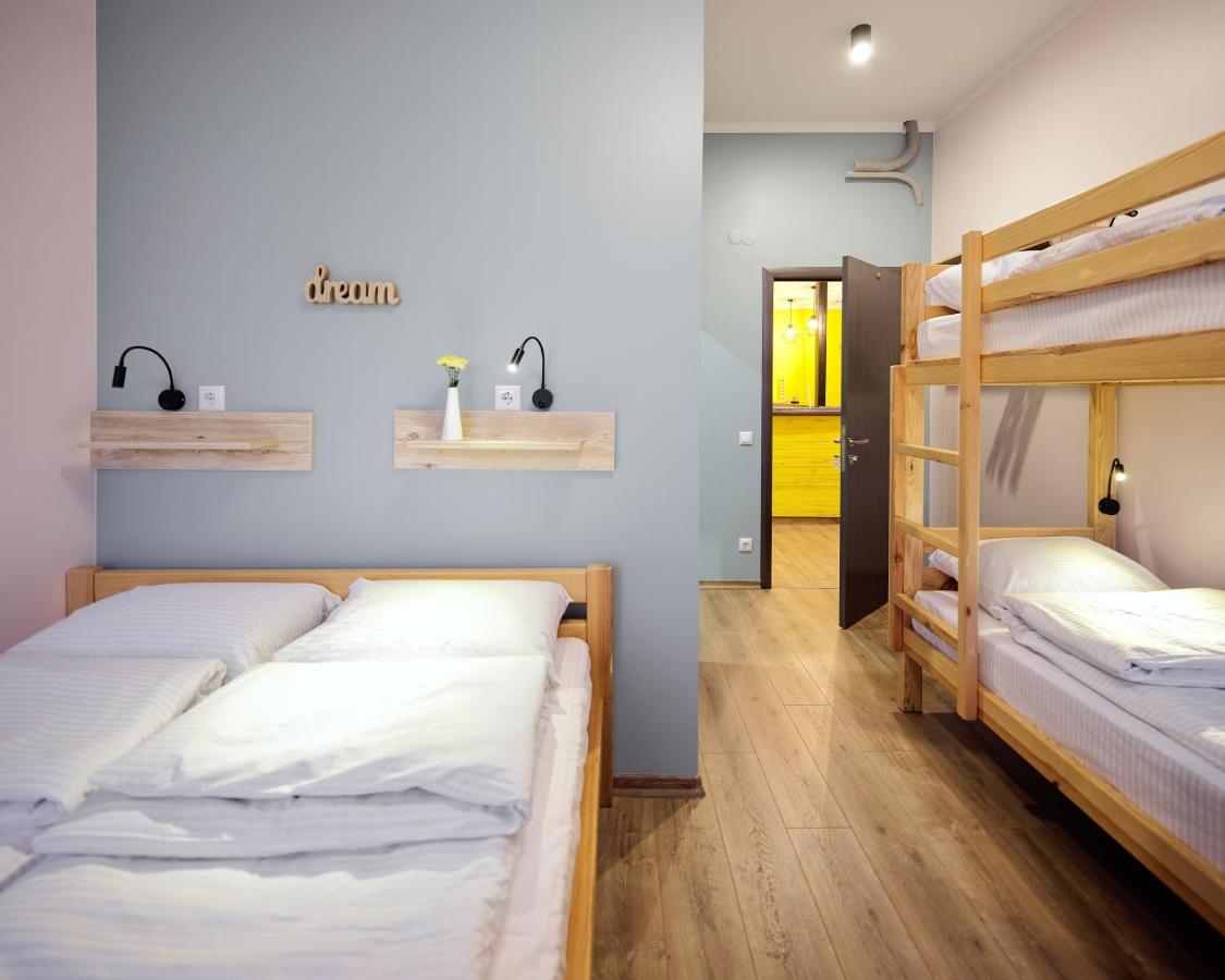 Dream Hostel Khmelnytskyi Luaran gambar